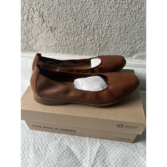 Clarks Women Brown Leather Jenette Ease Ballet Flat, Size 11 - Picture 6 of 8